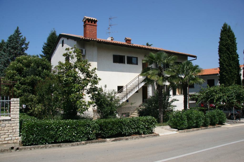 Pineta House Vidos Apartment Porec Exterior photo